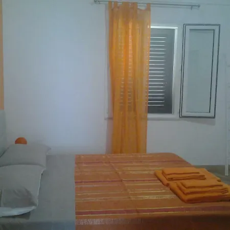 Casa vacanze Dammuso La Stella Del Lago Bugeber
