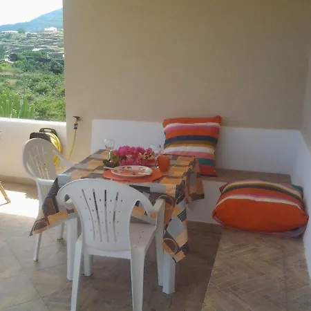 Casa vacanze Dammuso La Stella Del Lago *